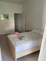 Apartment mit 2 Schlafzimmern und Terrasse