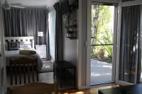 Paperbark Bed & Breakfast - Bed and Breakfast
