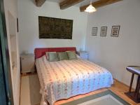 One-Bedroom Apartment with Garden View