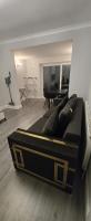 Newland House, Serviced Accommodation - B&B Frodingham