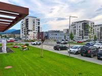 Two-Bedroom Deluxe Apartment with Garden View