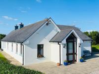 Comfortable Home in Quiet Coastal Community - Ferienwohnung Dungarvan