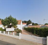RÉSID'AZUR APPARTEMENT T2-PMR- Piscine privée - B&B