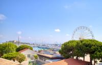 Duplex Vieil Antibes 3 chambres Parking avec vue mer Wifi - LIMESTAY - Bed and Breakfast Antibes