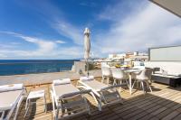 Luxury Penthouse with Sea Views and Terrace La Caleta - Chambres d'hôtes Adeje