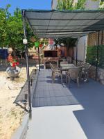 La Maison Apartment - B&B Limenaria