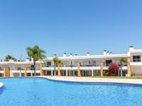 White 62 House - Private Terrace & Albufeira - B&B