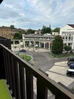 Le Donjon - Agréable T2 centre ville - parking gratuit 2 min - - B&B Mont-de-Marsan