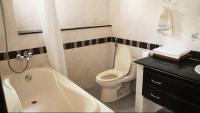 Bright, Calm & Work-Ready Space - Eventually Stay - B&B Ho Chi Minh