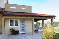 Jardin, apartment ideal for a quiet getaway, Dalmatia - B&B Ražanac