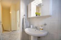 My Sunflower - B&B Nea Fokaia