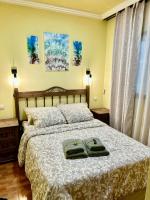 Apartamento de 1 dormitorio con balcón y vistas a la montaña