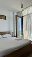 Aqua Batumi 41 - Bed and Breakfast Batoemi