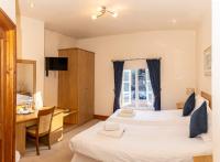 Camera Doppia con Letti Singoli con Doccia