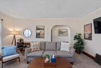 5 Bedrooms I Pet Friendly I Sleeps 12 - B&B Milwaukee