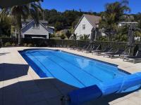 Blue Penguin - Russell Cottages Collection 2-4 Bedroom - B&B Russell