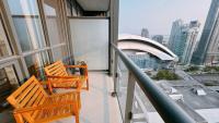 Luxury 1 BR and Den Near CN Tower - B&B Toronto