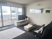 Easy stay One Bedrm Apartment on Princes Wharf - B&B