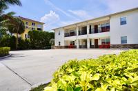 Villa Serenō -2BR Luxe - Hammocks & Beach Bliss - Chambres d’hôtes Cocoa Beach