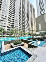 Youth City Residence With Balcony Near Airport Aeon Usim Nilai - B&B