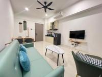 Bay Suite Likas by IGVC - B&B