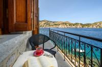 Petalo House - B&B Sými