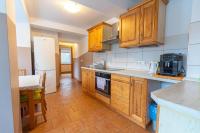 Apartment mit 2 Schlafzimmern und Terrasse