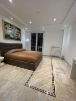 King Room with Balcony