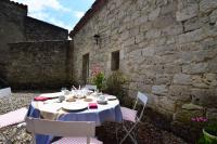 Maison en pierre à Laroque-Timbaut - Clévacances 3 clés - B&B Laroque-Timbaut