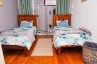 Doppel-/Zweibettzimmer mit Gemeinschaftsbad