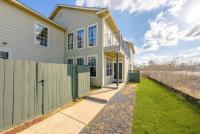 Upstay Stylish 4BR Getaway in Vibrant East Austin - B&B Austin