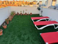 Sunny Luxury Apartment with two great sunny - level terraces, two swimming pools, in a new complex Pueblo Majorero, close to Fuerteventura Golf Club, next to the beach , Atlantico Shopping Mall and casino in Caleta de Fuste - Chambres d'hôtes Caleta de Fuste