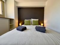 La Rose d'Or SCLS - Wifi, Parking - B&B Le Cannet