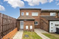 CONTRACTORS FAVOURITE, LUXURY LIVING, LARGE PREMIUM HOUSE, NEWLY BUILT, FREE PARKING FOR UP TO 4 VEHICLES, GREAT ACCESS TO CENTRAL LUTON & THE M1 and A6 - B&B Luton