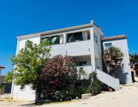Apartmani Summer - Ferienwohnung Kolan