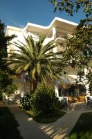 Solaris Summer Resort Apartments - Bed and Breakfast