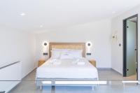 Maisonette with Sea View and Outdoor Jacuzzi