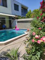 Ilirida-Swimming pool & garden view rooms for rent - Ferienwohnung Durrës