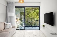 One-Bedroom Apartment with Balcony