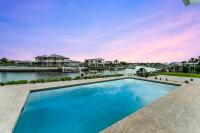 Hamptons On Dux Retreat - B&B Banksia Beach