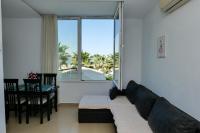 Roses Apartment - B&B Golem