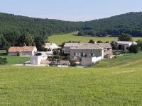 La Ferme d'Estafinette - Bed and Breakfast Redortiers
