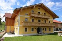 Appartamento con 2 Camere da Letto e Balcone