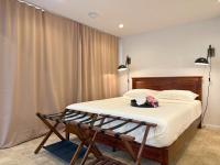 Camera Matrimoniale con Bagno Privato