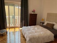 Villa con vistas al jardín