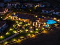 Menhir Boutique Apartments- Adult Only- by Obiettivo vacanza Budoni - Chambres d'hôtes Tanaunella