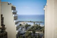 Skyline 1BR Apartment with City and Sea View - B&B Herzliya