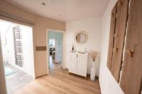 Ring48 City Living - modernes Wohnen mit Wohlfühlambiente mitten im Stadtzentrum - vollausgestattete Küche, Bad mit Duschbadewanne, Parkplatz - Ferienwohnung Bayreuth
