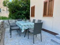 Holiday house Nina - B&B Punat