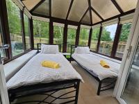 Carey House Long Stays Free Parking and WI-FI - B&B